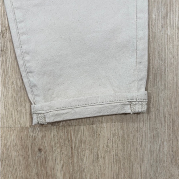 2 for 20$ Sonoma Women's Cream Jeans with Blue and Brown Patches - Picture 5 of 8